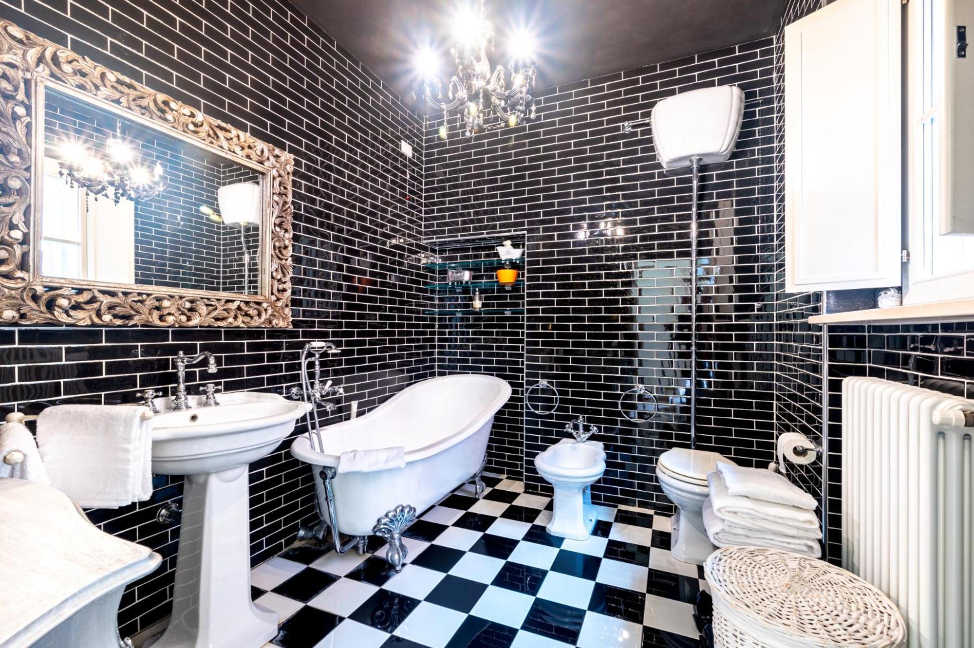 Teatro Regio Exclusive Apartment 帕爾馬 外观 照片